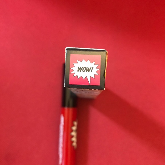 Thebalm read my lips wow - Picture 2 of 2